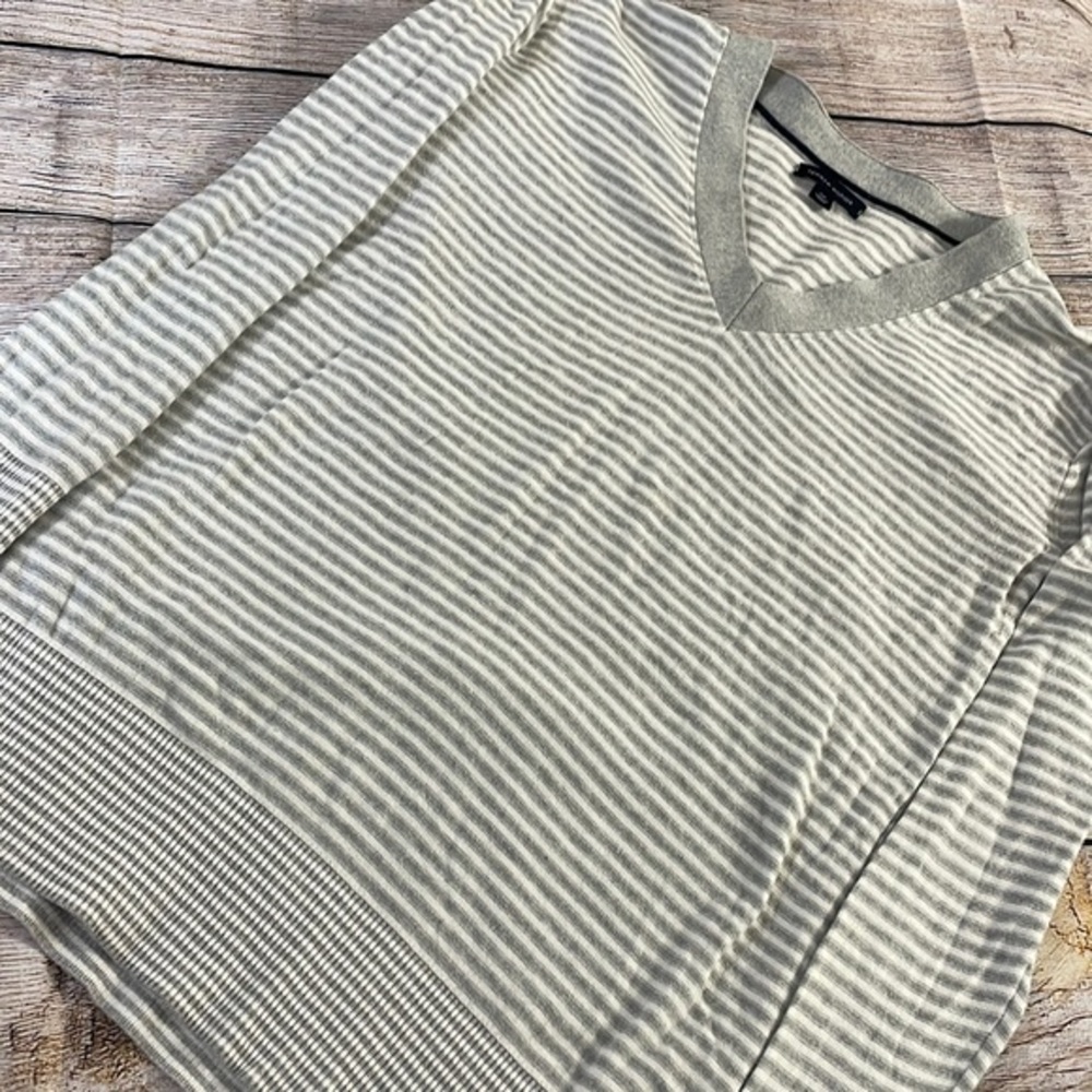 Tommy Hilfiger V-neck Sweater